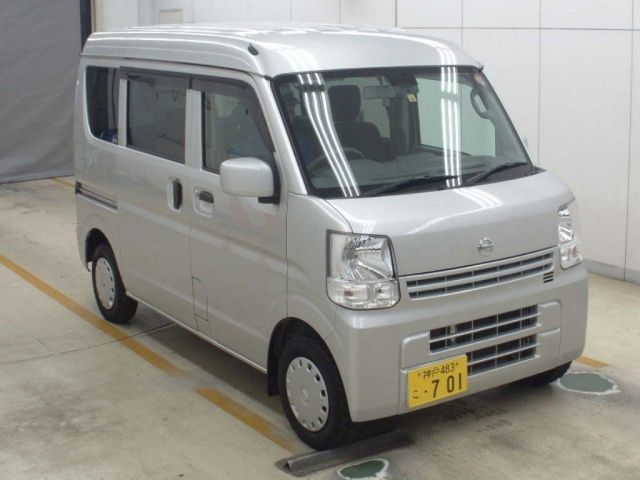 5513 Nissan Clipper van DR17V 2018 г. (NAA Osaka)